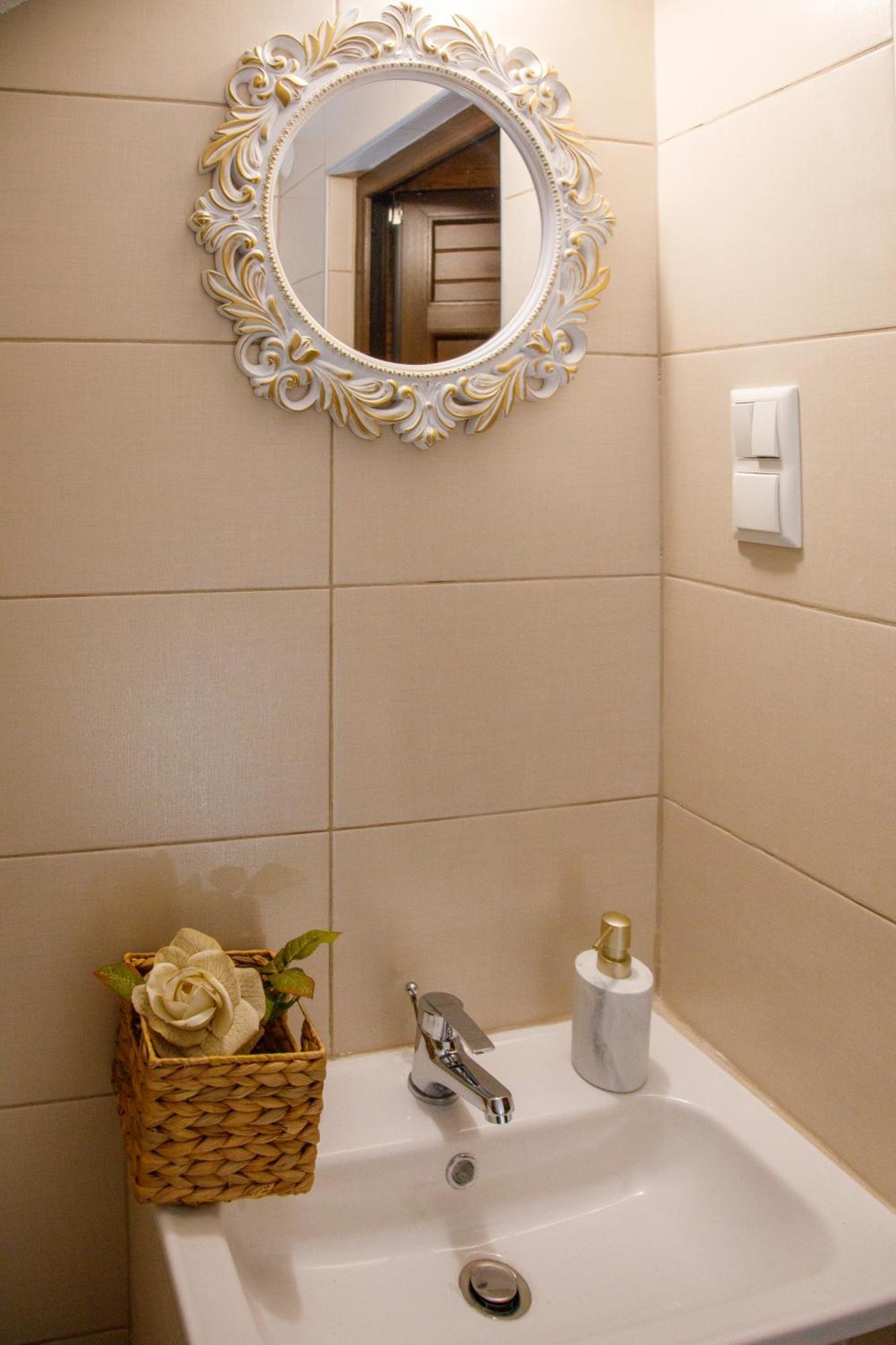 Hill House Apartment Кавала Екстериор снимка